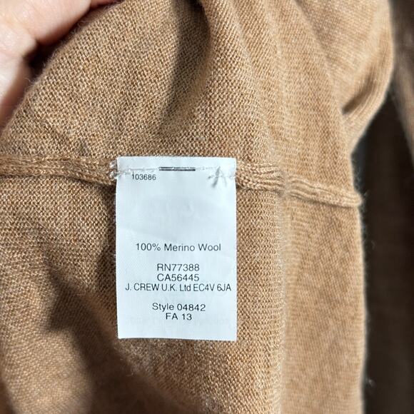 J.Crew 100% Merino Wool Sweater Women’s Large S Tan V-Neck Pullover – Flaw - Picture 3 of 6